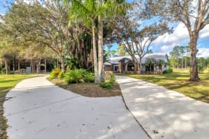 13889 Deer Creek Drive Palm Beach Gardens, FL 33418 Sold 03/30/23