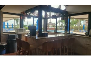 110  Half Moon Circle   D3 Hypoluxo, FL 33462 Sold 04/27/23