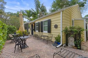2215  Georgia Avenue West Palm Beach, FL 33401 Sold 02/23/23