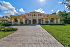 10674 SW Corey Pl, Palm City, FL 34990, Sold 03/15/23