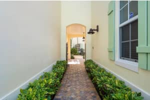 280 E Boca Raton Road Boca Raton, FL 33432 Sold 02/28/23