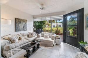 5295 10th Fairway Dr, Delray Beach, FL 33484, Sold 03/31/23