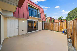 3330 Meridian Way S, Palm Beach Gardens, FL 33410, Sold 04/14/23