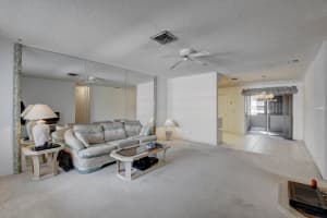 2737 E Ponce De Leon Blvd Boulevard   85 Delray Beach, FL 33445 Sold 02/24/23