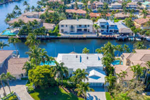 972  Dogwood Drive Delray Beach, FL 33483 Sold 02/17/23