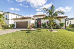 7704 Nw Greenspring Street Port Saint Lucie, FL 34987 Sold 04/17/23