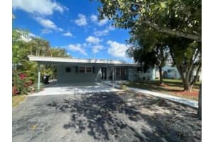 1350  Crest Drive, Lake Worth Beach, FL 33461 Sold 07/11/23