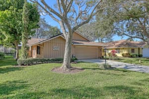 13156 Se Point O Woods Court Hobe Sound, FL 33455 Sold 05/08/23