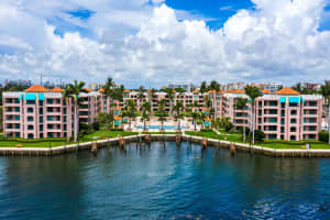 140 Se 5th Avenue Ph49, Boca Raton, Fl 33432 Boca Raton, FL 33432 Sold 05/19/23