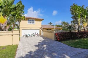 3317 NE 38 Street, Fort Lauderdale, FL 33308 Sold 07/14/23
