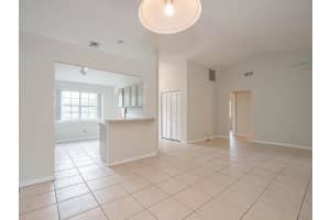 345 21st Ave, Vero Beach, FL 32962, Sold 03/23/23