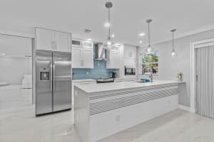 4710 Nw 4th Street   B Delray Beach, FL 33445 Sold 03/03/23