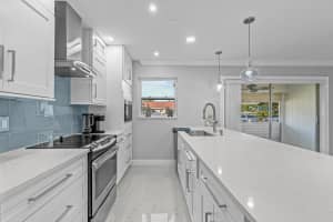 4710 Nw 4th Street   B Delray Beach, FL 33445 Sold 03/03/23