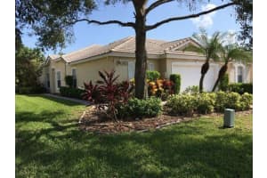4413 Nw Oak Branch Court Jensen Beach, FL 34957 Sold 05/18/23