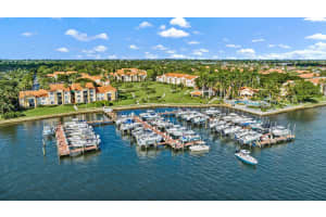 135 Yacht Club Way 109 Hypoluxo, FL 33462 Sold 04/18/23