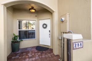 288 Lake Monterey Circle Boynton Beach, FL 33426 Sold 03/13/23