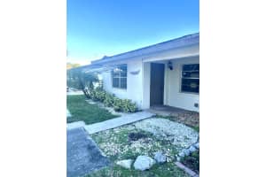 10220  Pine Drive Boynton Beach, FL 33437 Sold 03/31/23