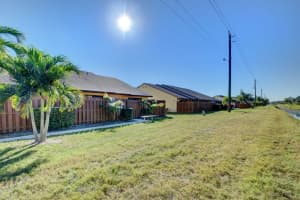 251 Springdale Circle 251 Palm Springs, FL 33461 Sold 02/14/23