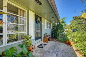 711 Nw 7th Street Boynton Beach, FL 33426 Sold 02/23/23