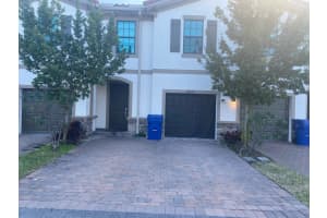 2017 Tamarind Drive, Riviera Beach, Fl 33410 Palm Beach Gardens, FL 33410 Sold 05/10/23