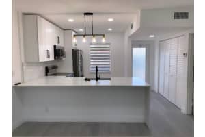 5  Abbey Lane   207 Delray Beach, FL 33446 Sold 02/28/23