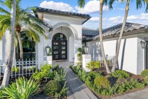1909 S Club Drive Wellington, FL 33414 Sold 05/22/23