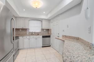 5540 N Ocean Boulevard   202 Ocean Ridge, FL 33435 Sold 03/15/23
