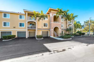 6418 Emerald Dunes Drive 306 West Palm Beach, FL 33411 Sold 03/14/23