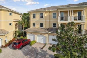 12723 Se Old Cypress Drive Hobe Sound, FL 33455 Sold 03/21/23