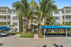 1042 Bay Colony Drive S Juno Beach, FL 33408 Sold 02/22/23
