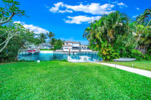 3605 S Lake Drive Delray Beach, FL 33435 Sold 05/31/23
