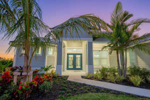 3962 Se Fairway W Stuart, FL 34997 Sold 04/25/23