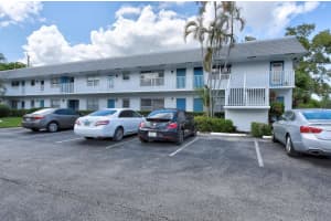 2929 Se Ocean Boulevard 126-2, Stuart, Fl 34996 Stuart, FL 34996 Sold 05/17/23