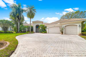 757 Pine Chase Court Wellington, FL 33414 Sold 02/23/23
