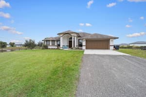 19378  Deer Run Boulevard Loxahatchee, FL 33470 Sold 05/22/23