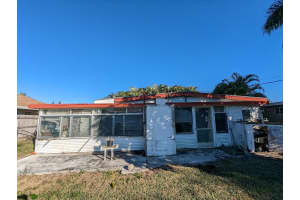 869  Hibiscus Drive Royal Palm Beach, FL 33411 Sold 02/21/23