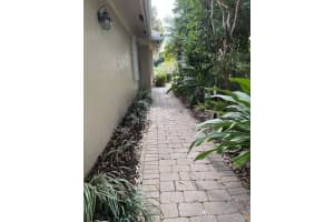 2490 N Coral Trace Circle, Delray Beach, Fl 33445 Delray Beach, FL 33445 Sold 05/24/23