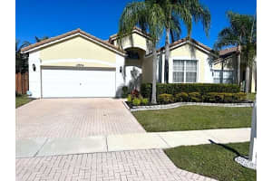 10854  Oak Bend Way, Wellington, FL 33414 Sold 07/10/23