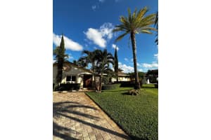 11652 Fir St, Palm Beach Gardens, FL 33410, Sold 05/01/23
