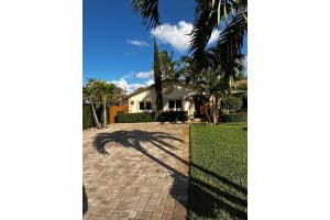 11652 Fir St, Palm Beach Gardens, FL 33410, Sold 05/01/23