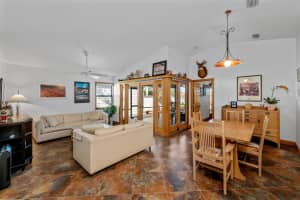 2570 Bedford Mews Drive Wellington, FL 33414 Sold 05/12/23