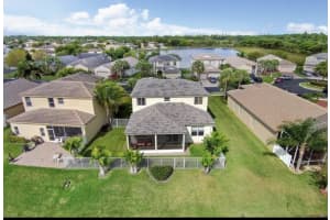 5702 Saddle Trail Lane Lake Worth, FL 33449 Sold 04/21/23