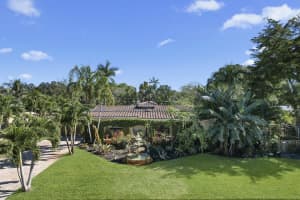 690 Nw 68th Avenue