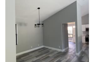 5810  Sun Pointe Circle Boynton Beach, FL 33437 Sold 02/27/23