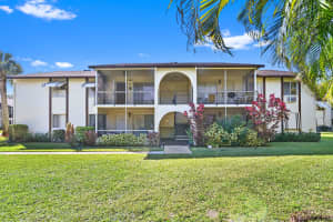 5839 La Pinata Boulevard C-2, Greenacres, Fl 33463 Green Acres, FL 33463 Sold 03/15/23