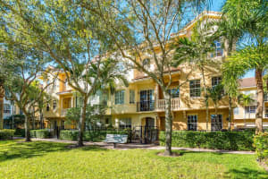 2409 San Pietro Cir, Palm Beach Gardens, FL 33410, Sold 04/24/23