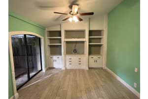 303 Springdale Circle Palm Springs, FL 33461 Sold 02/08/23
