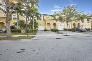 6173 Nw Helmsdale Way, Port St. Lucie, Fl 34983 Port Saint Lucie, FL 34983 Sold 03/31/23