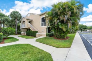 242  Village Boulevard   2202 Tequesta, FL 33469 Sold 03/28/23