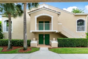 242  Village Boulevard   2202 Tequesta, FL 33469 Sold 03/28/23
